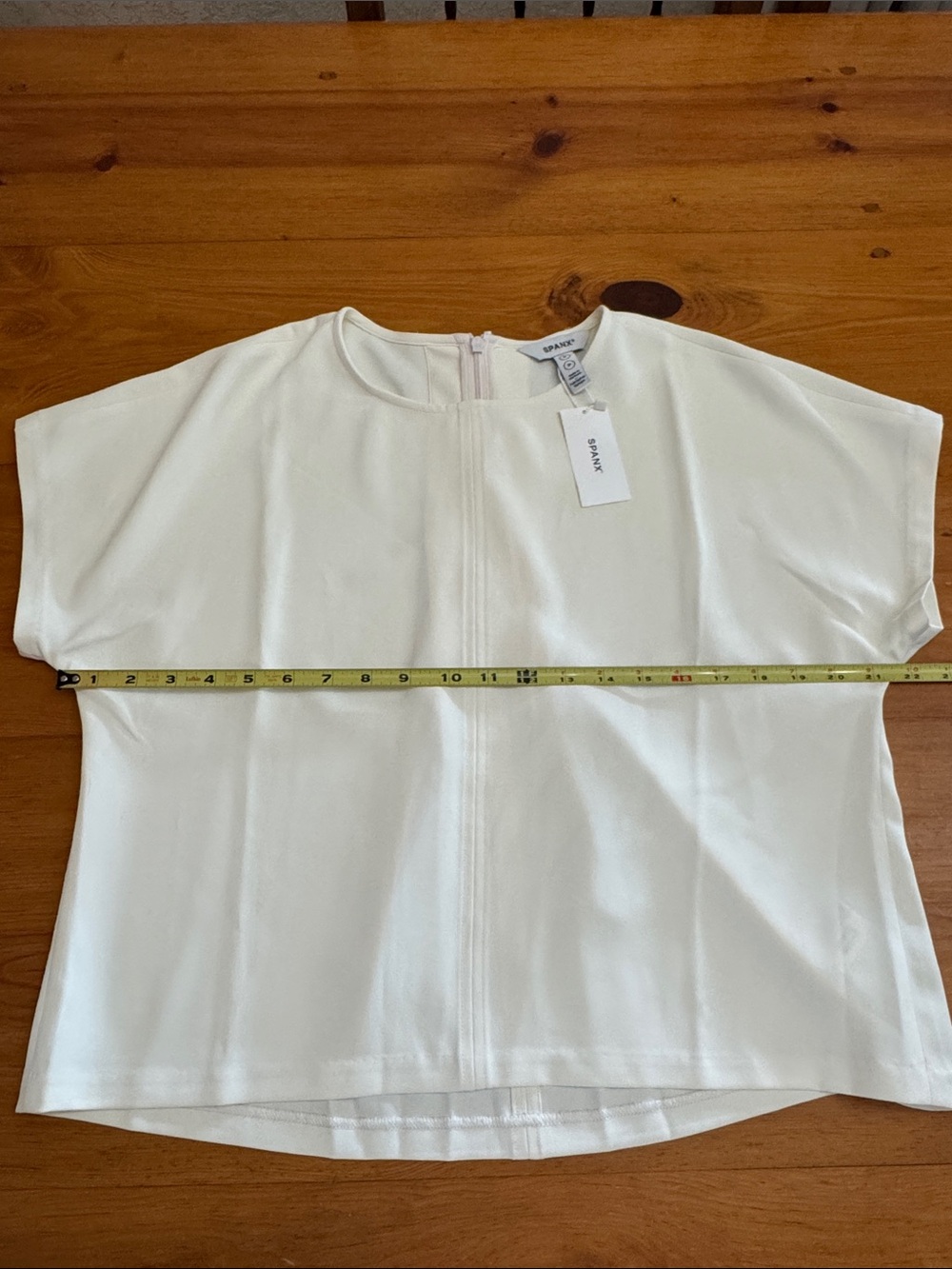NWT Spanx Carryon Tee and Carryon Shorts SET - Picture 8 of 16